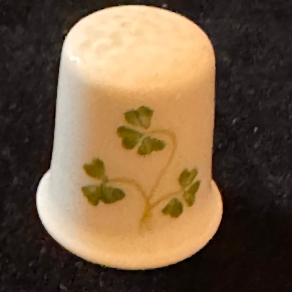 Belleek Donegal Thimble with Green and Yellow Accents